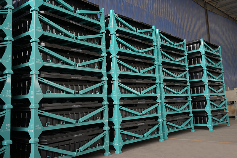 如何判断周转料架的脚轮是否磨损？